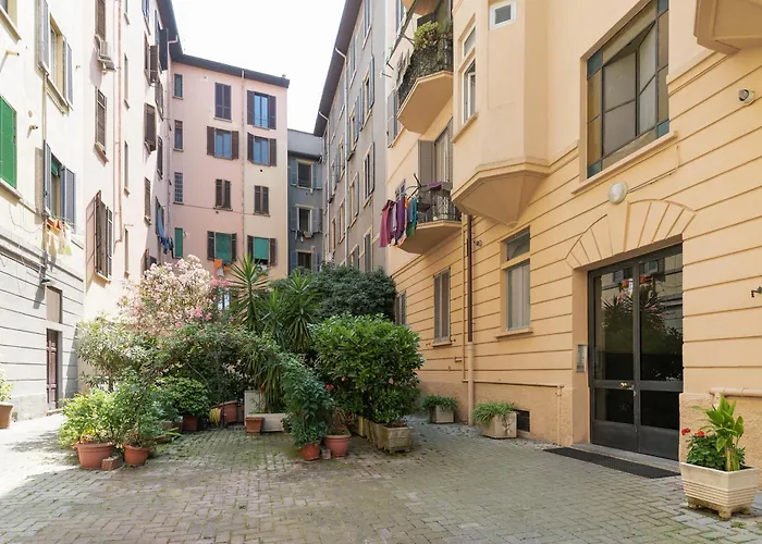 Guesthost - Citta Studi Balcony Mediolan