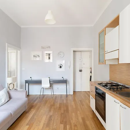 Guesthost - Citta Studi Balcony Apartmán Milán